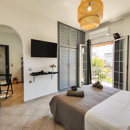 Athos Studio Skiathos Town Exterior photo