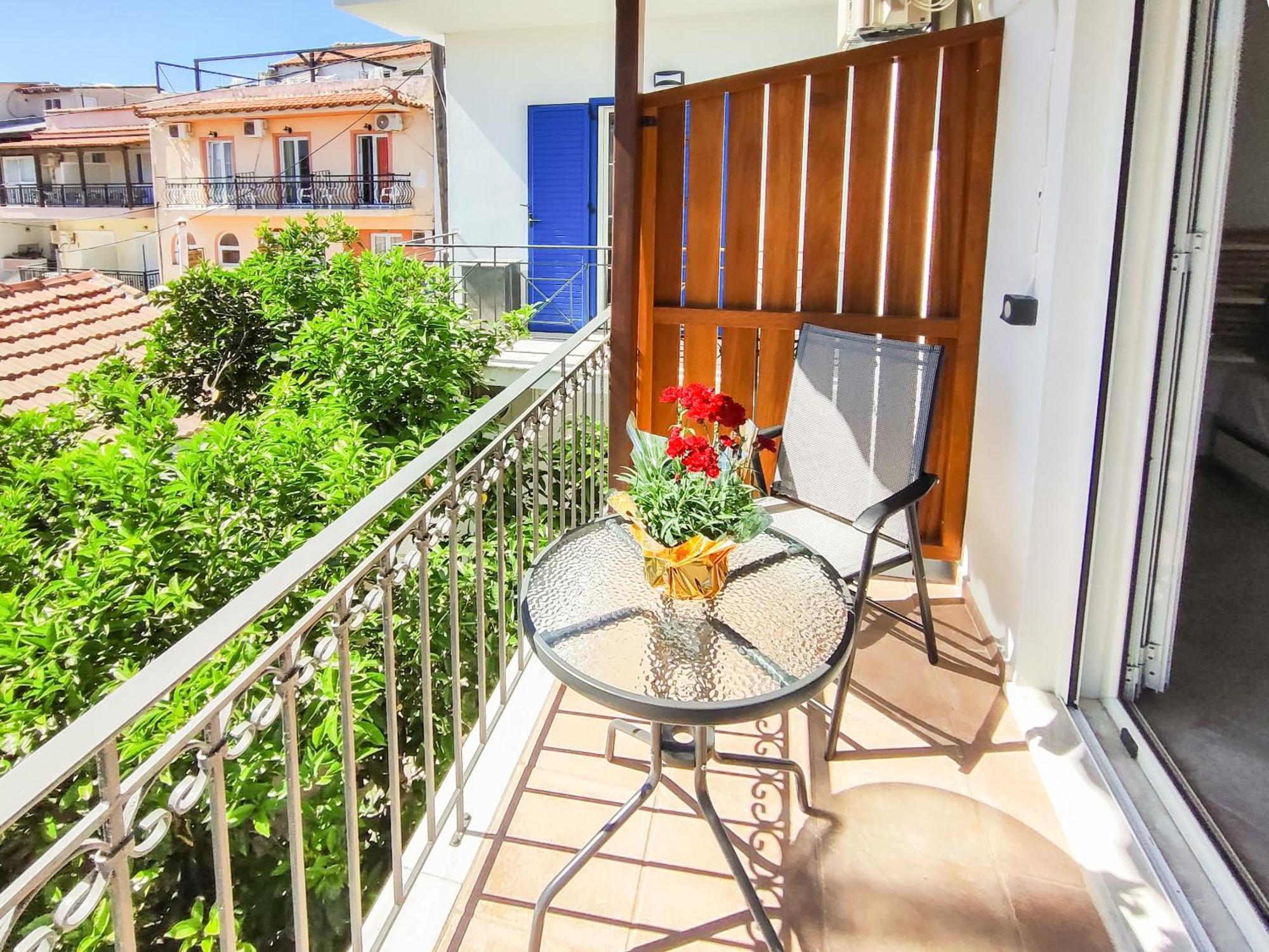 Athos Apartment Skiathos Town